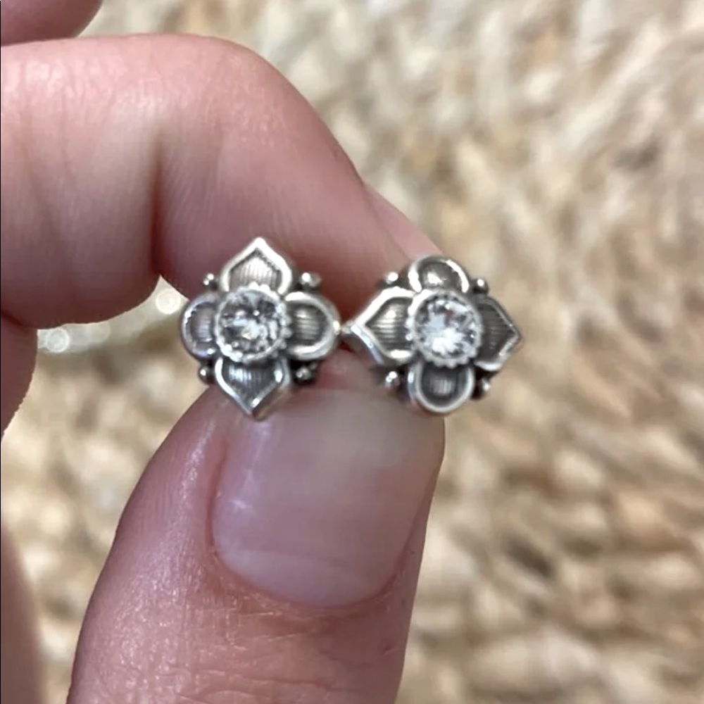 Silver Brighton studs